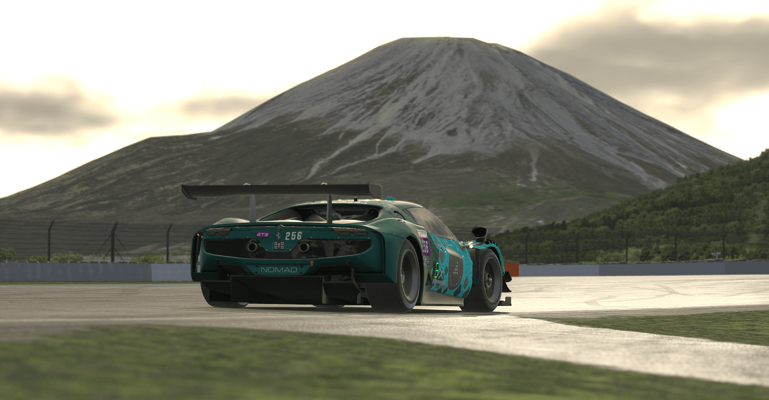 IVRA_Endurance_Fuji_Lindmo_Hamilton_3